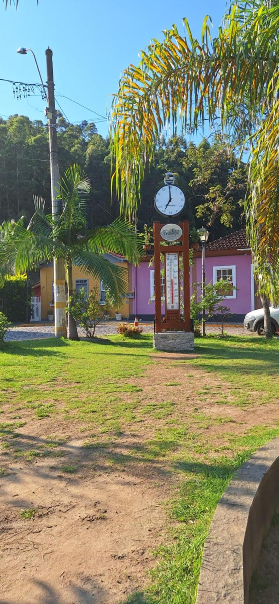 Chales Metanoia Sao Pedro da Serra  Bilik gambar